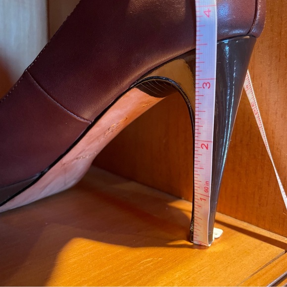 Cole Haan Pump with NikeAir Soles - Chocolate Brown, Size 7 - Picture 8 of 8